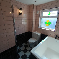 checkered floor tiles in a bathroom